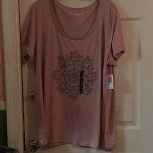 Torrid-BNWT Dusty Pink Skull Shirt